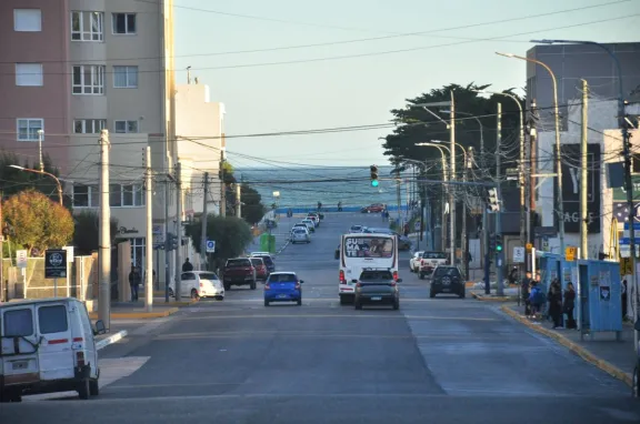 Fin de semana largo flojo en Comodoro: advierten crisis en gastronomía y hotelería
