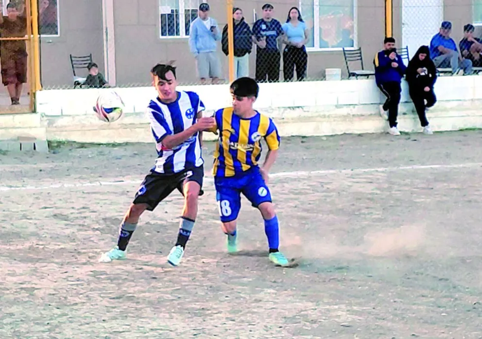 En Valle C, Ferro le ganó dos a cero a Oeste y sumó la tercera victoria consecutiva.