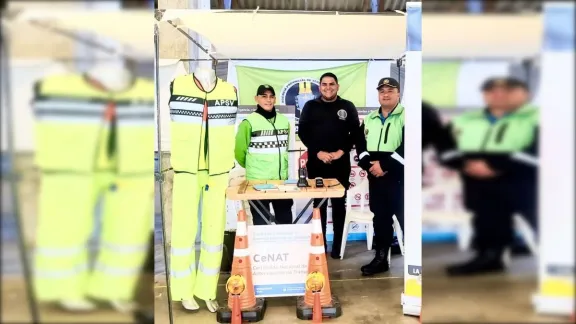 Seguridad Vial participó de la 9° Jornada Provincial de Salud en Esquel con un stand de concientización