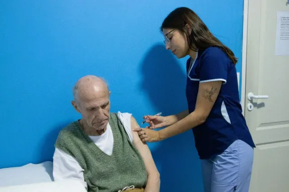 El Municipio acerca la vacunación a instituciones y refuerza la prevención en territorio