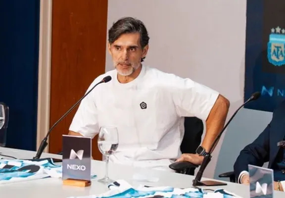 Ayala: “Les pedimos a algunos jugadores que piensen un poquito en la Selección”