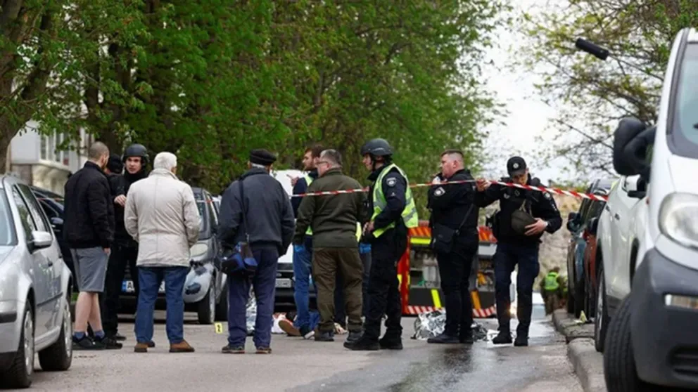 Seis muertos en un tiroteo en un supermercado de Kiev