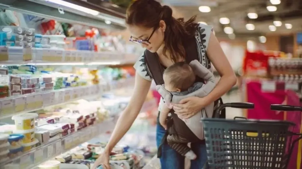 Según datos del Indec, criar un hijo en Argentina ya cuesta más de $500.000 por mes y, en algunos casos, supera los $670.000.