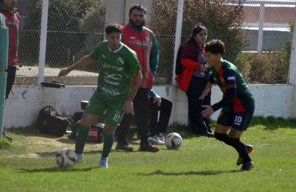 Benjamín Pedrosa fue el goleador de la tarde.