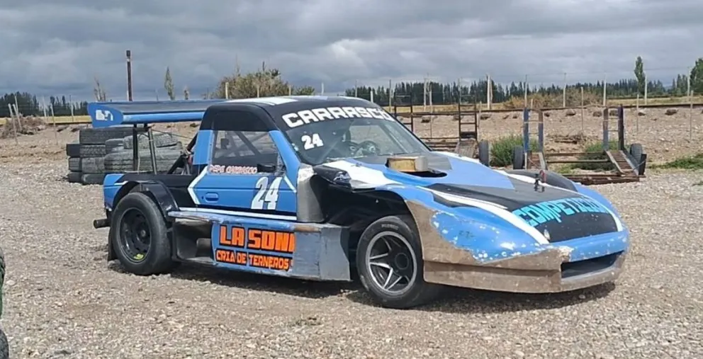 El sábado 25 y domingo 26 de abril se corre doble fecha en el Circuito 5 de Octubre de Sarmiento con la organización de la Asociación Sarmientina de Automoviismo (ASA). Fotos: Gentileza de Jorge Harris - Primera a Fondo.