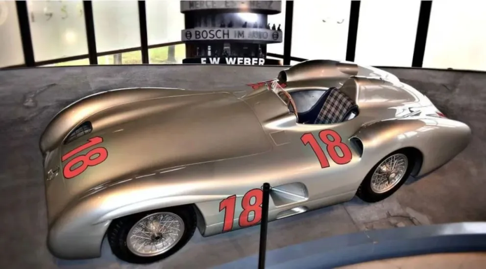 Mercedes W196, el Flecha de Plata, que condujo Juan Manuel Fangio.