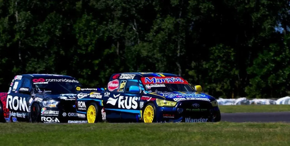 
El piloto Juan Antonio Sandín de Perito Moreno (Santa Cruz) corre el próximo domingo en el TC Pista Pick Up. (Fotos: Prensa ACTC).