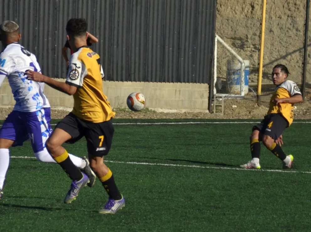 Newbery y Rada Tilly jugarán con horarios distintos