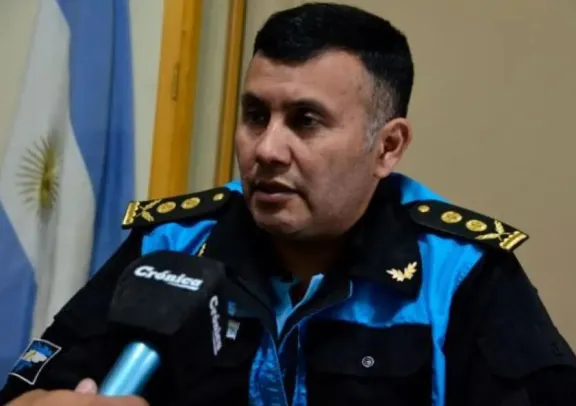 El comisario Cocha confirmó que el baleado está en terapia intensiva y se avanza en dos hipótesis