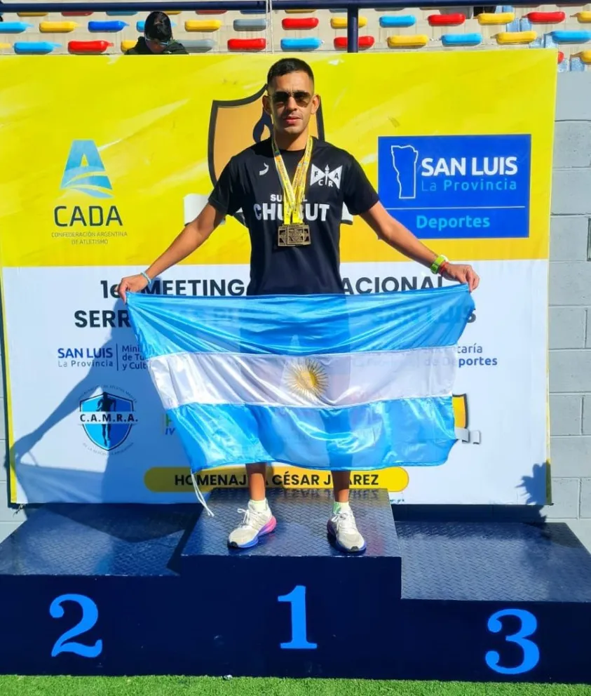 Leonel Chiorazzo logró tres medallas doradas en el Meeting Internacional Sierras Puntanas