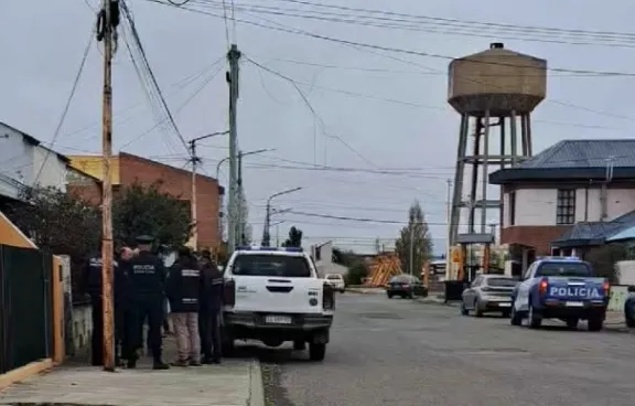 Operativo internacional por abuso infantil derivó en la desvinculación de una funcionaria del Gobierno de Santa Cruz