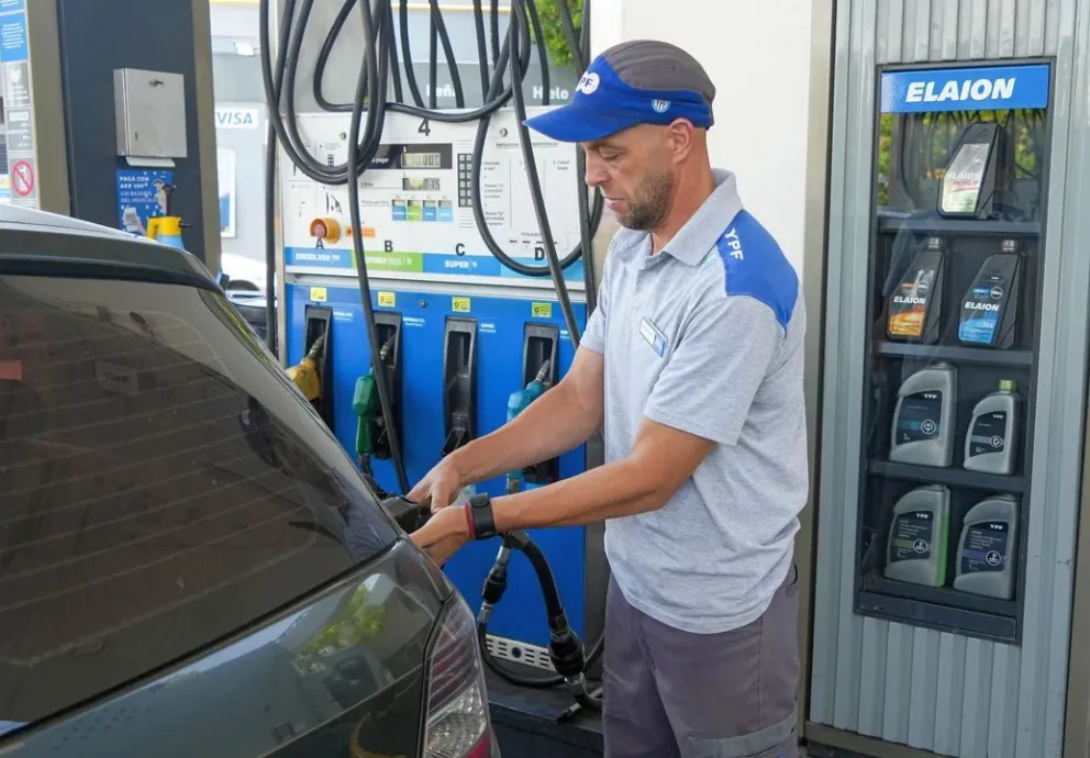 Venta de combustibles: el consumo cayó 1,8% en marzo