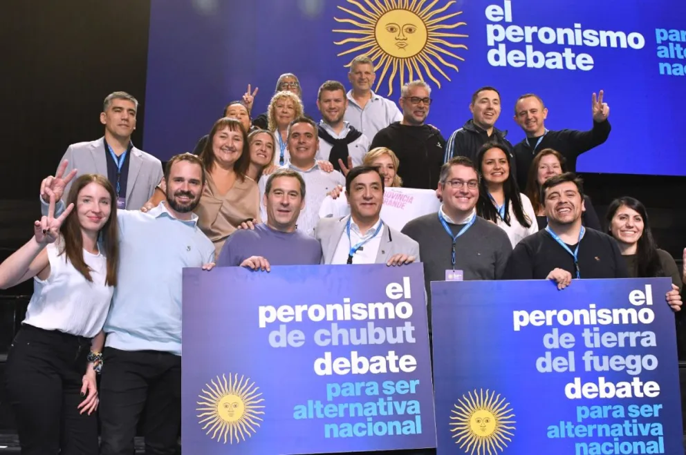 Luque: “El peronismo se organiza y debate para construir una alternativa federal frente a la crisis”