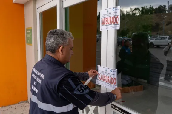 Clausuran un reconocido supermercado por irregularidades sanitarias y falta de habilitación comercial