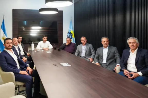 Torres, el Sindicato Petrolero y Pan American Energy aseguraron inversiones y nuevos equipos para la Cuenca