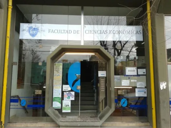 Crece la demanda de pasantes y la Facultad de Económicas refuerza la convocatoria para estudiantes