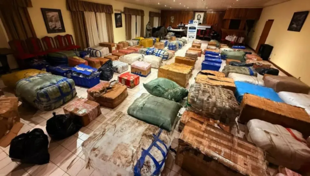 Incautan mercadería de contrabando valuada en $1.300 millones en Tecka