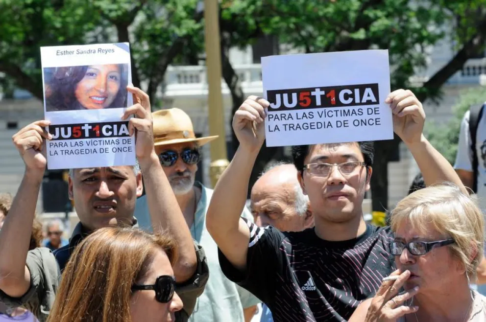 Los familiares de la Tragedia de Once expresaron su bronca.
