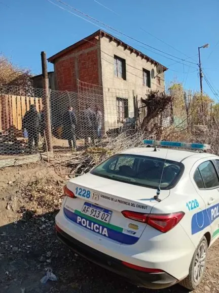 Esquel: allanamiento en el barrio Ceferino tras un intento de homicidio