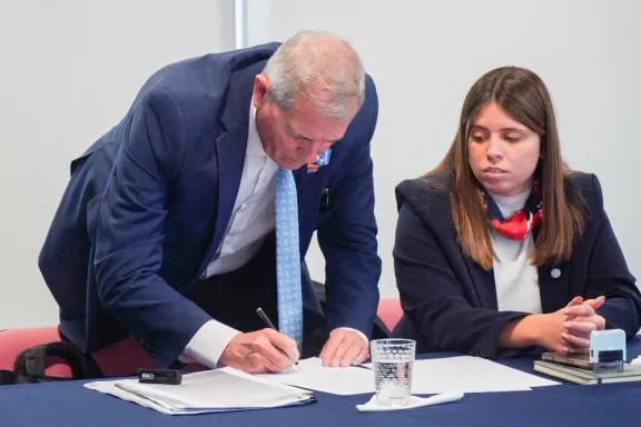 Provincia presentó una oferta que garantiza un salario docente inicial por encima del millón de pesos de bolsillo