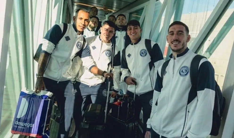 Independiente Rivadavia ya está en Venezuela (Prensa CSIR).