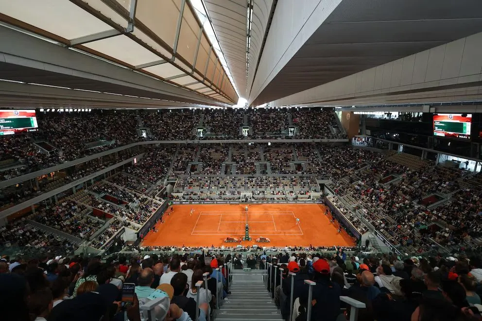 Con la presencia de los tenistas argentinos, se sorteó el cuadro principal de Roland Garros (Crédito: REUTERS/Denis Balibouse).