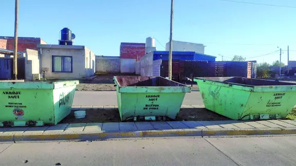 El programa “Eco capital” trasladó volquetes en el área 16 para ampliar el uso vecinal