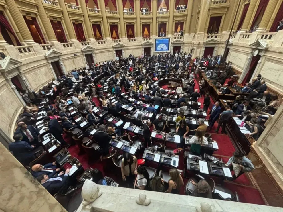 El Gobierno envió al Congreso el Super RIGI y la ley de lobby.