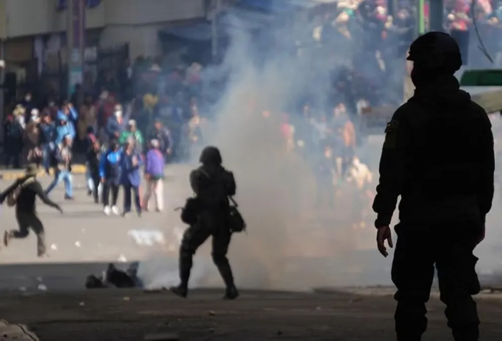 El Gobierno boliviano admite una víctima fatal en las protestas