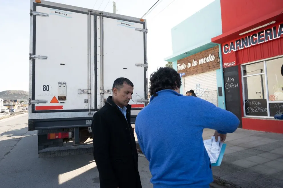Control de rutina municipal detectó irregularidades en un transporte de alimentos