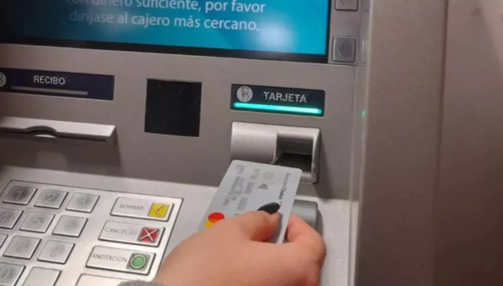 Haberes provinciales de mayo: El lunes depositan a pasivos y el martes a los activos de la administración pública