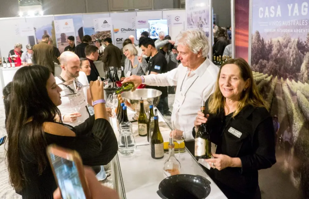 El vino de Chubut se destacó en la Expo Vinos & Negocios 2026 en Buenos Aires