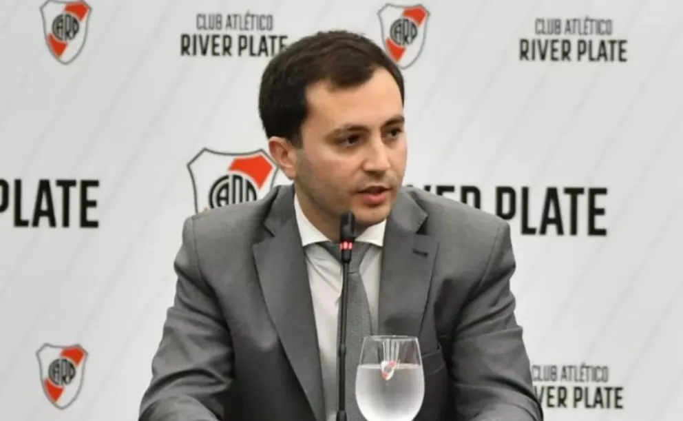 Stefano Di Carlo anticipó cómo será el mercado de pases de River y confirmó que habrá una gran cantidad de bajas.