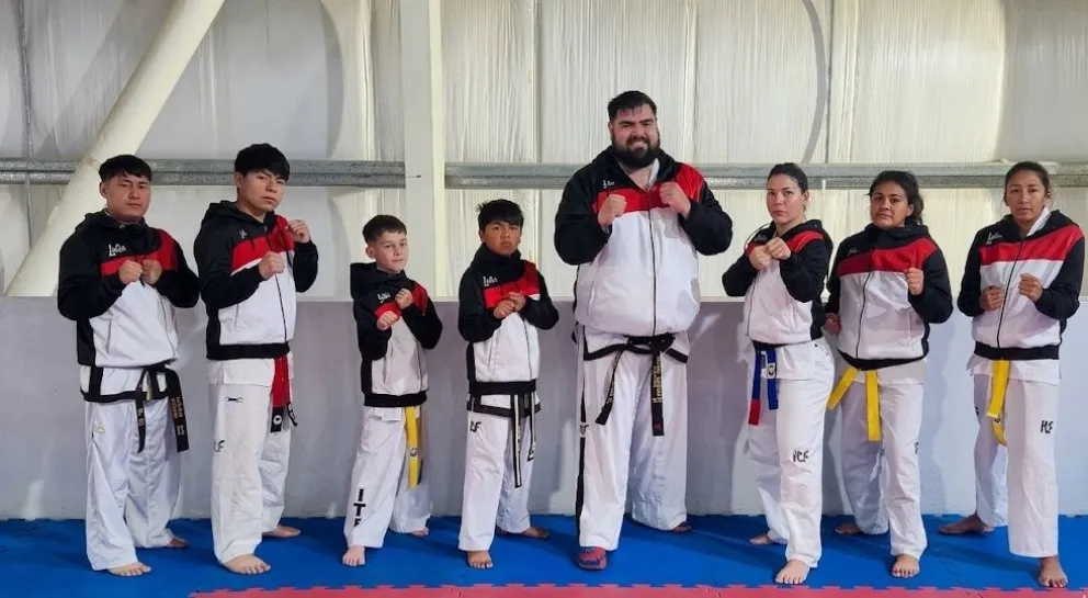 Tadeo Carrazana (IV Dan) tiene todo preparado para viajar y representar a Comodoro en el evento internacional de taekwon-Do ITF.