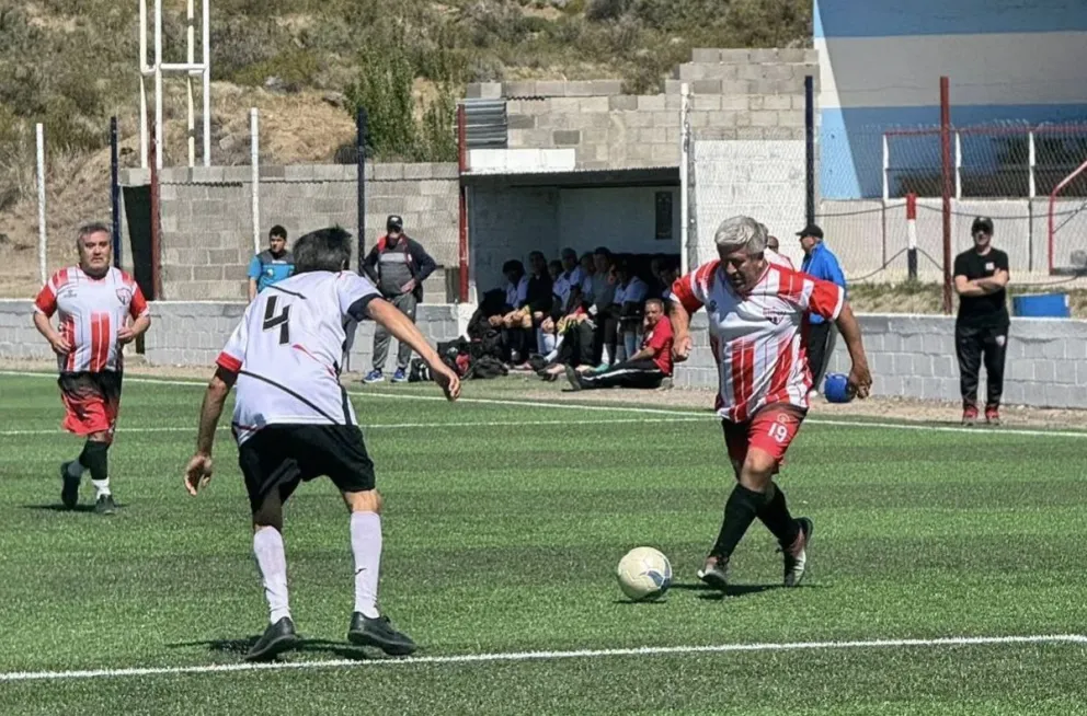 Este fin de semana (sábado y domingo), regresará la doble programación en la Asociación de Veteranos con una grilla muy poblada de partidos.