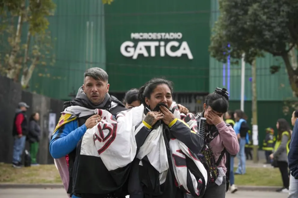Más de un millón de fanáticos se reunieron en las inmediaciones de Villa Dominico para despedir al referente del rock nacional, Carlos “Indio” Solari, en lo que fue catalogado como "la última misa ricotera"