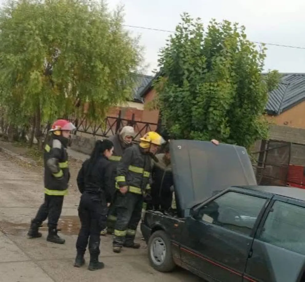 Bomberos controlaron un principio de incendio en u