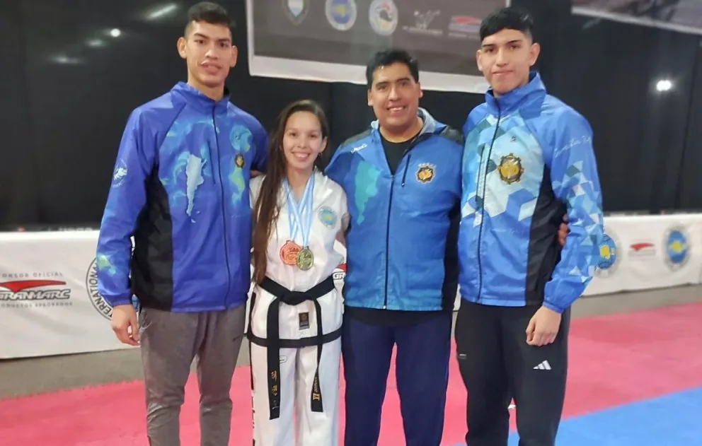 Leila Ramos se consagró campeona en modalidad formas en el primer torneo rankeable ATT (Argentina Taekwondo Tour), en Buenos Aires.