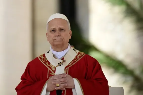 El papa León XIV reapareció en público tras su operación de pulmón