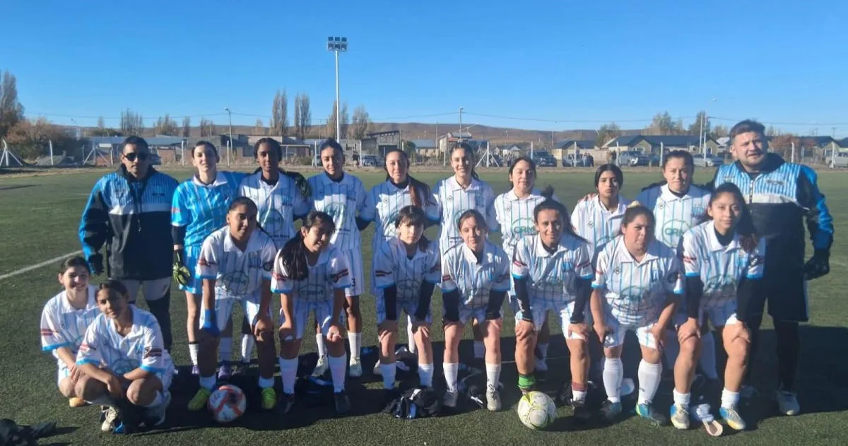 El equipo femenino clasificó al Torneo Regional.