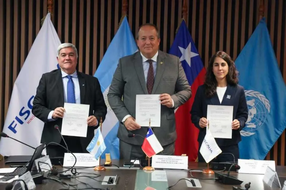 Chubut y Chile fortalecen el trabajo conjunto cont