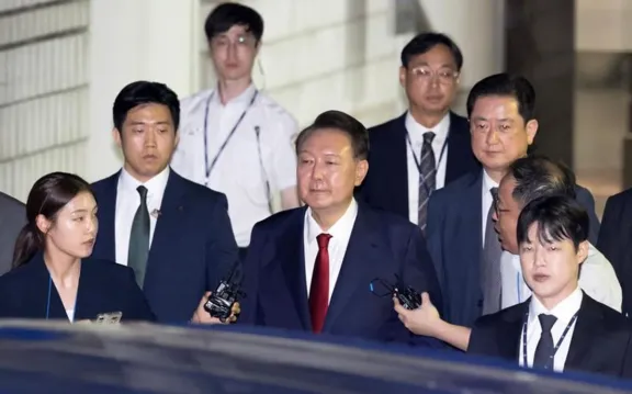 Corea del Sur: condenan a 30 años de prisión al expresidente Yoon Suk-yeol