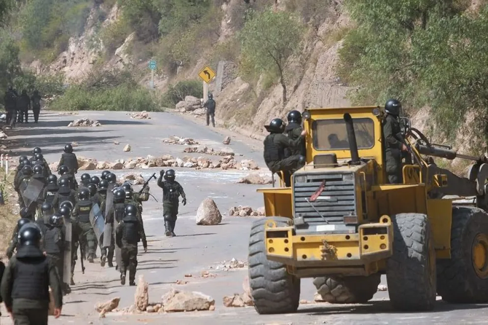 Bolivia: comienzan a liberar las rutas tras seis semanas de bloqueos