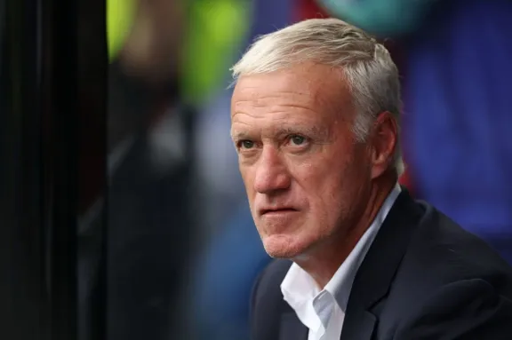 Deschamps no dirigirá a Francia ante Noruega