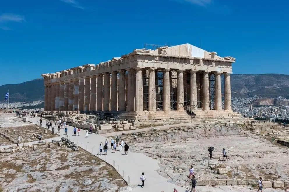 El Partenón de Atenas luce su fachada occidental restaurada tras 220 años