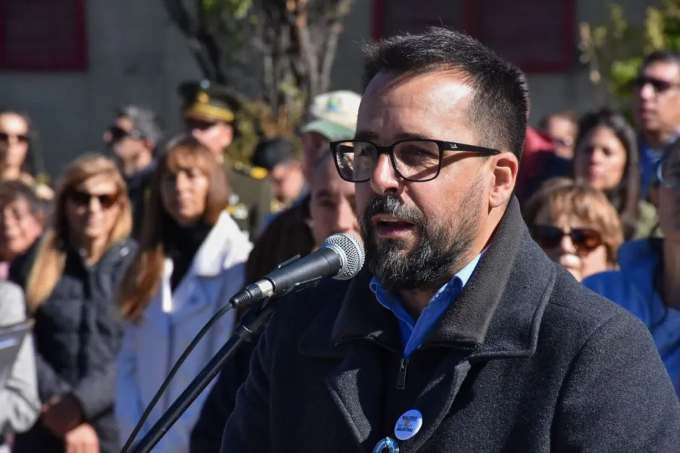Taccetta presidirá la mesa de intendentes de la Cordillera que se suman al frente oficialista