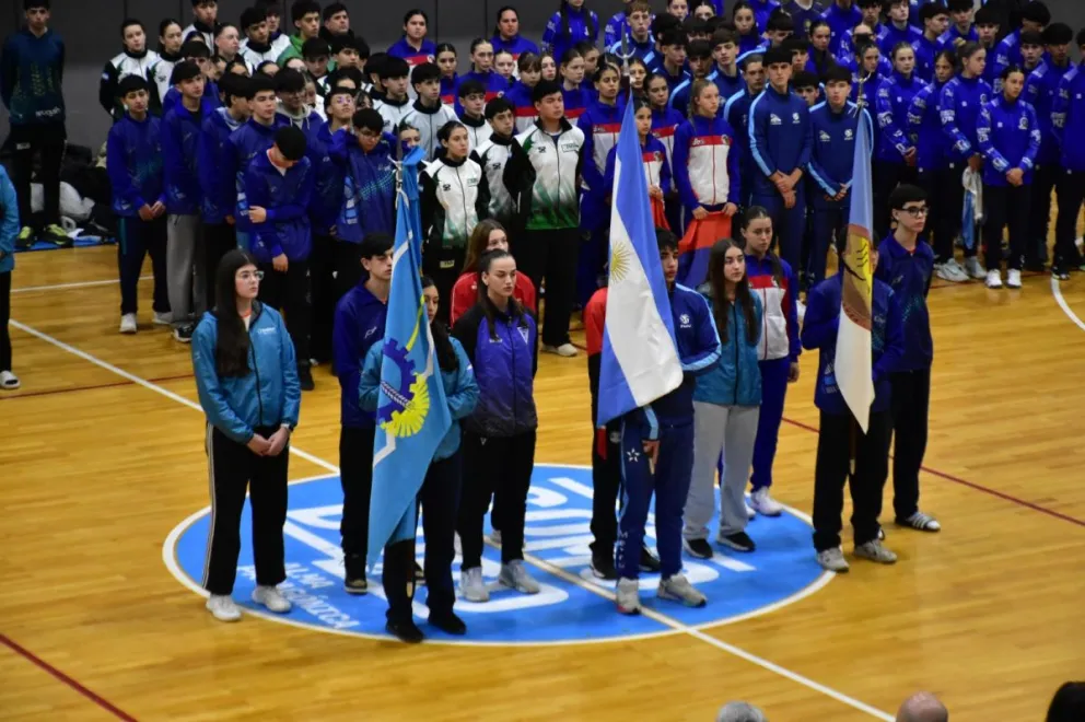 Lo mejor del vóley sub-16 de Argentina se está disputando en Comodoro Rivadavia.