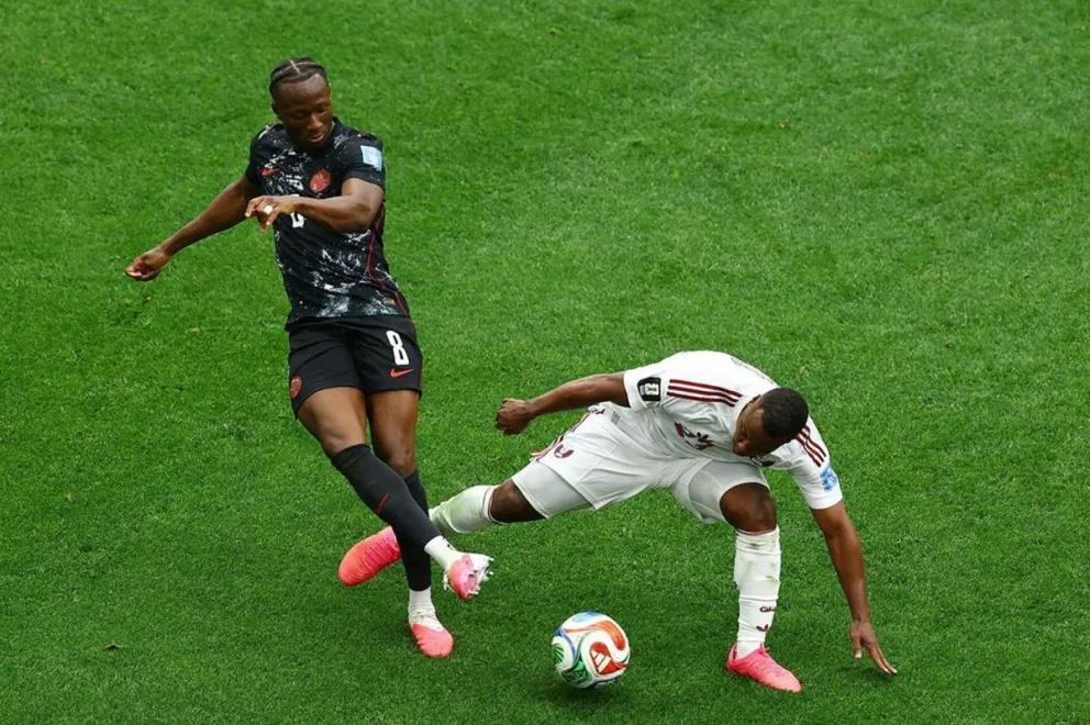 La dura falta de Madibo que fue catalogada como "juego antideportivo grave".