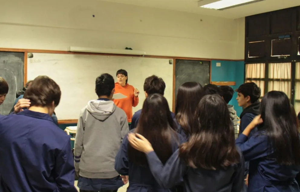 Salud mental adolescente: se realizaron talleres de prevención del suicidio en la Escuela N° 760