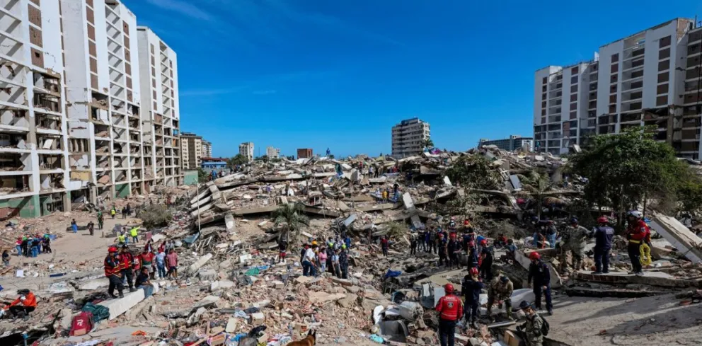 Uno de los sectores de La Guaira más afectados por los destrozos que provocó el doble sismo.